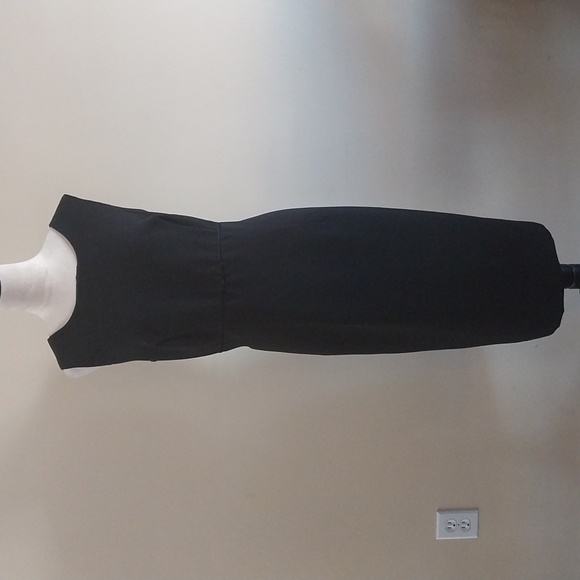 Studio One Dresses & Skirts - Studio One Black Sleeveless Dress